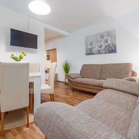In Apartman Povljana
