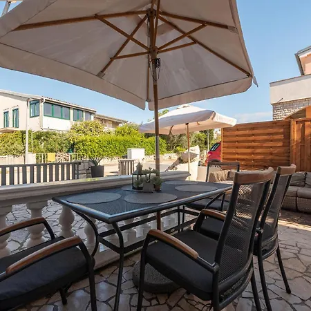 Apartment Cozy In With House Sea View *